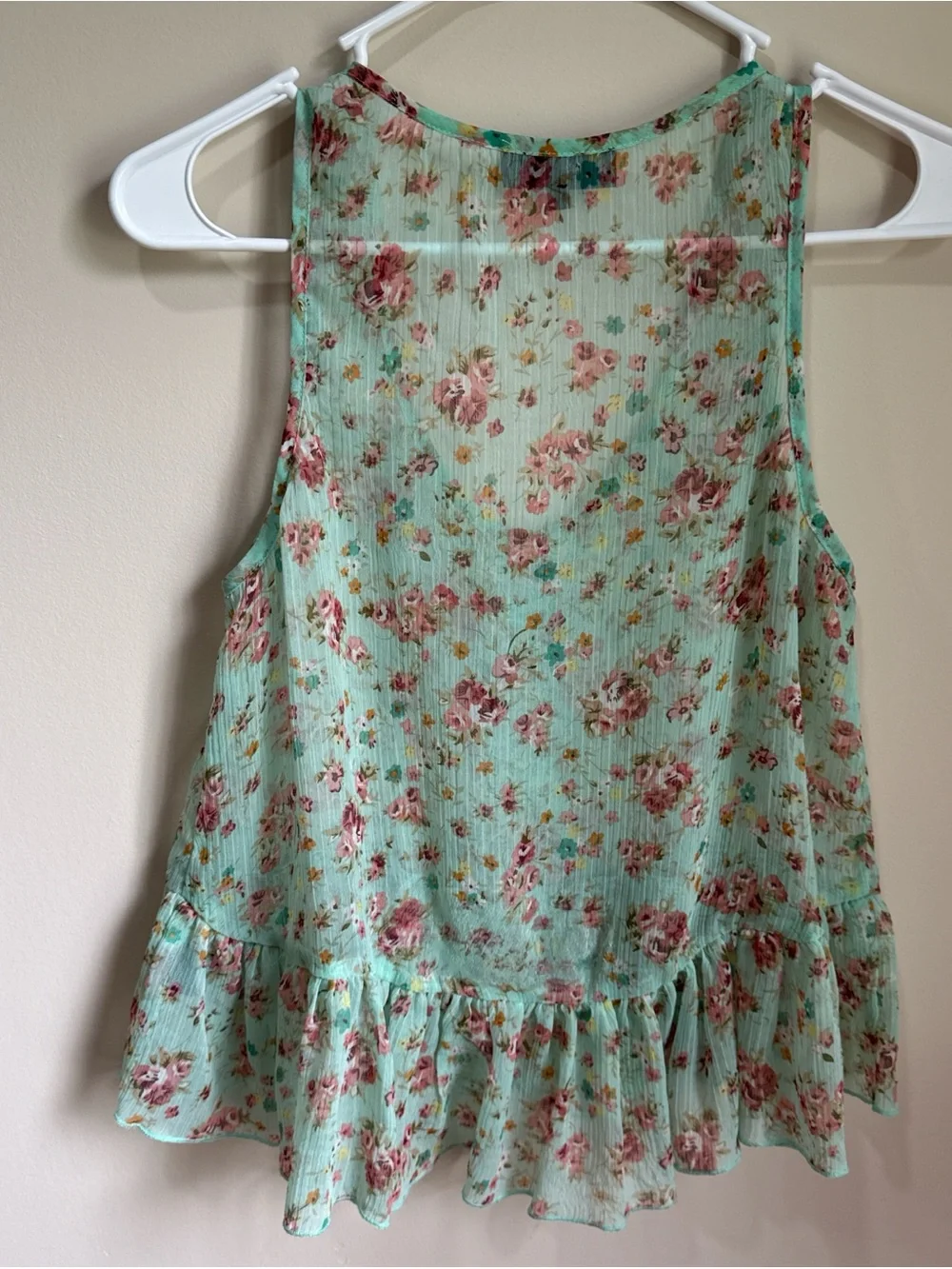Iris Basic Mint Floral Button-Front Ruffle Tank - Picture 3 of 3